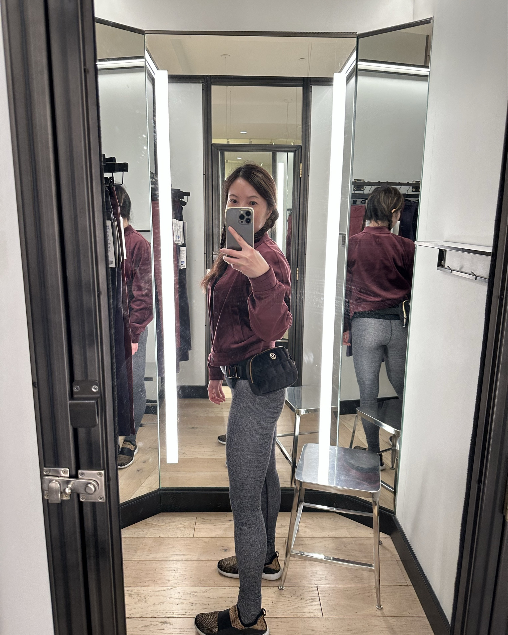 Soft sueded try on! So soft so stretchy pant on the short side I would go TTS
Great for lounge and travel #lululemon

#LTKOver40 #LTKTravel #LTKSeasonal