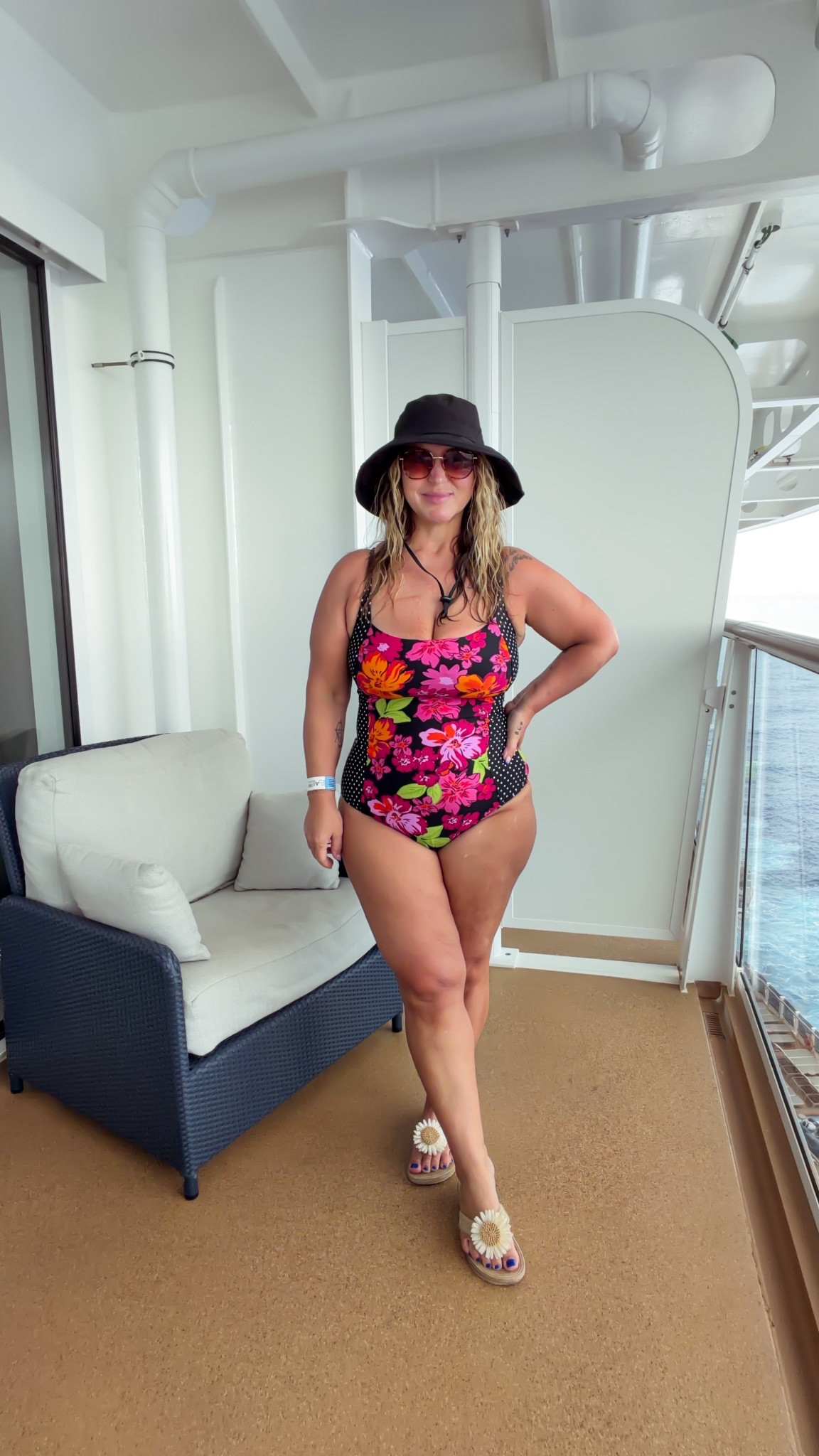 Size large

#LTKPetite #LTKOver40 #LTKMidsize