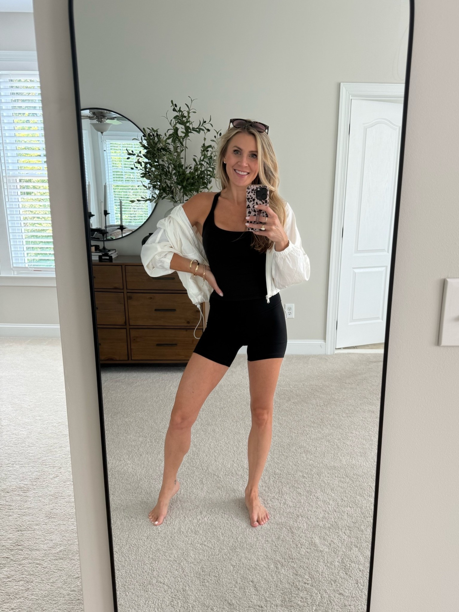 Loving this Vuori top! 😍 Full-length, built-in bra, cross-back, and SO comfy for working out or lounging.

#LTKActive #LTKmomlife #LTKdayinmylife