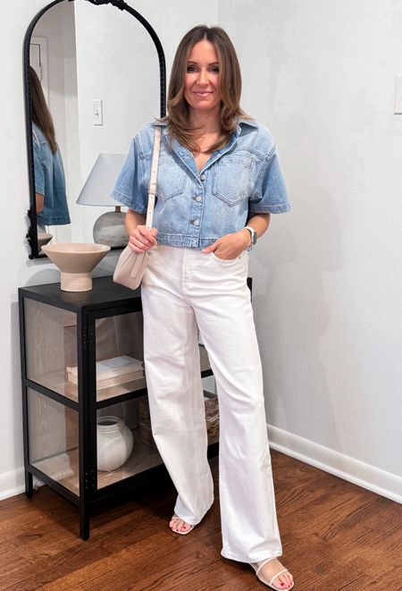 Top - size down 
Pants - if between sizes to down 1 

**pants linked pink but if you click on the link you’ll see all the colors available. 

Old navy, Madewell, white jeans, denim top, spring outfit, crossbody bag 

#LTKSeasonal #LTKfindsunder100 #LTKstyletip