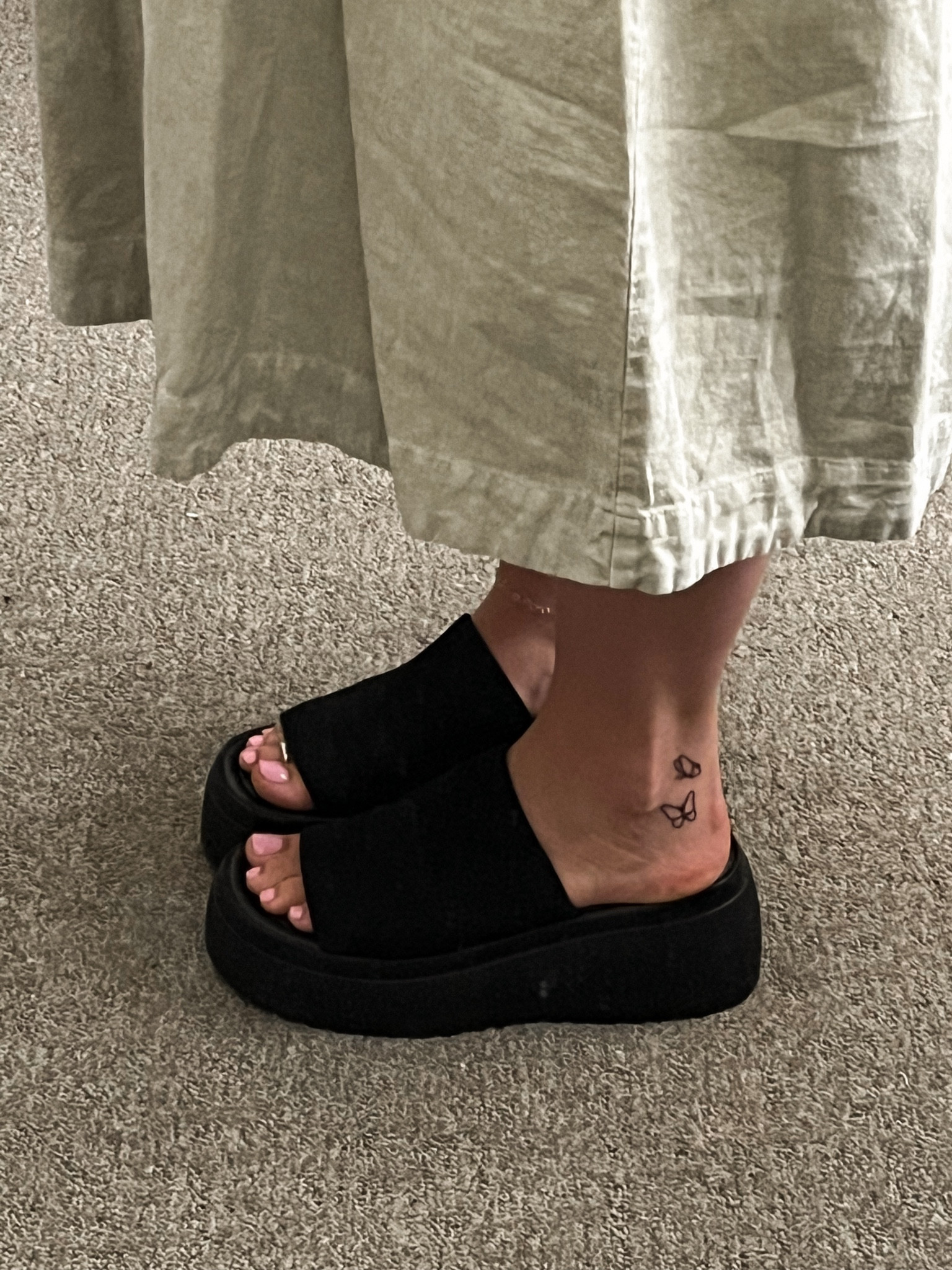 cute y2k black sandals 💗

#LTKStyleTip #LTKSeasonal #LTKU