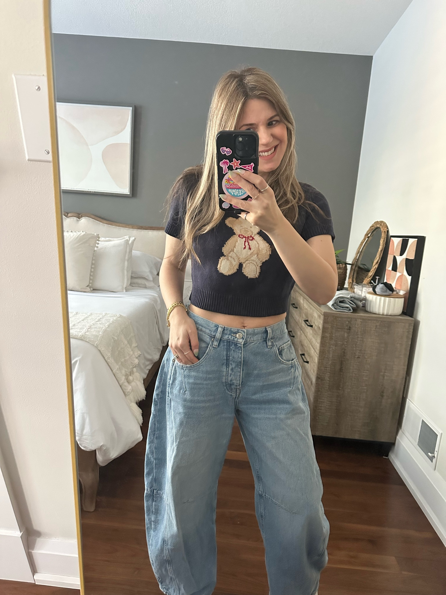 Tee is from a small shop. Jeans are linked. I’m in a size 26 

#LTKstyletip #LTKcanada #LTKFashionMonth