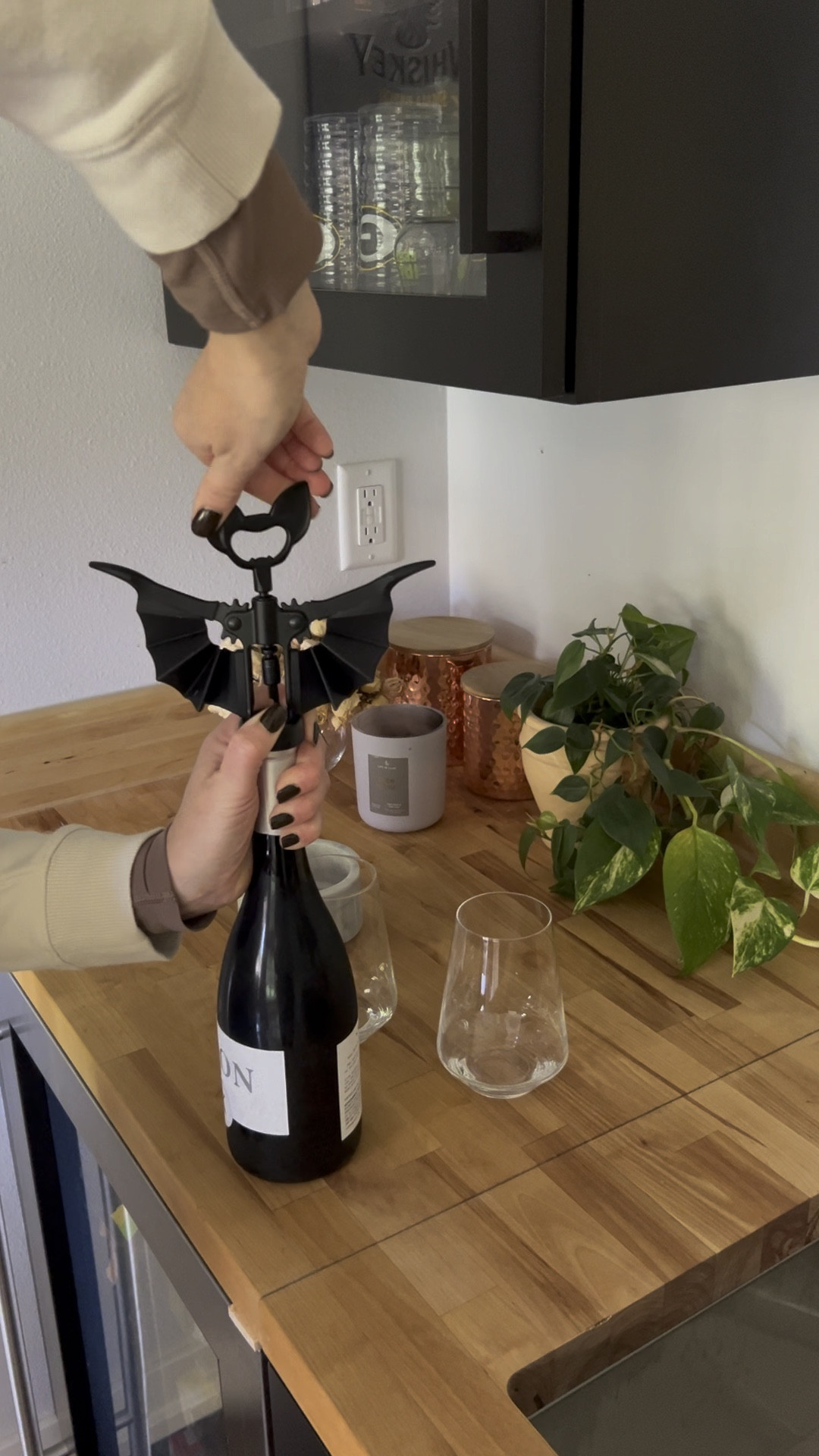 Happy Halloween! 

Bar, wine, Halloween decor, entertaining 

#LTKHalloween #LTKfindsunder50 #LTKVideo