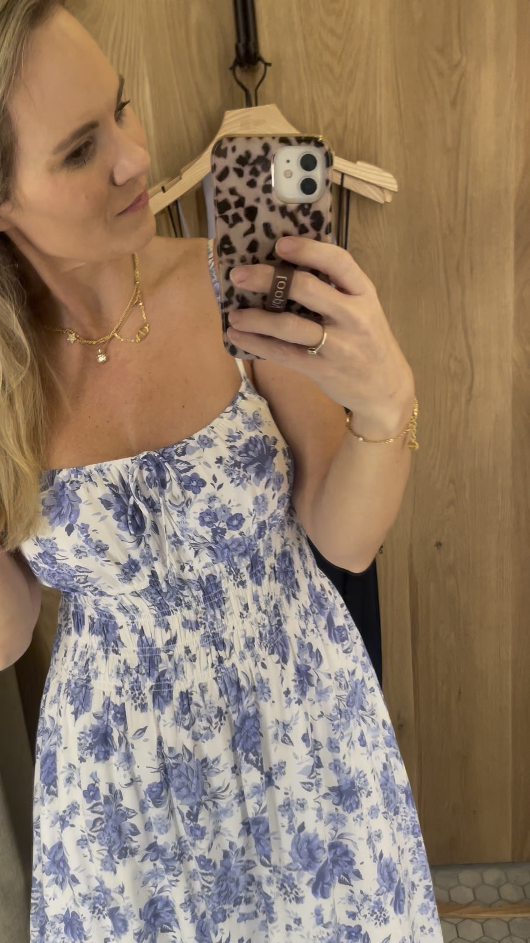 ARITZIA DRESS TRY-ON ✨ Typescript Dress review in blue/white print — sharing fit details, styling ideas, and why this is a must-have for chic summer outfits. Perfect tailored dress for work outfits, brunch outfit ideas, vacation dresses, resort wear, wedding guest looks, and classy everyday style. If you love quiet luxury fashion, polished silhouettes, feminine structured pieces, and timeless capsule wardrobe staples, this dress is a standout.

#AritziaHaul #WorkwearStyle #QuietLuxury #ElegantOutfits #SummerStyle #TimelessFashion 

 

#LTKdayinmylife #LTKmomlife #LTKTravel