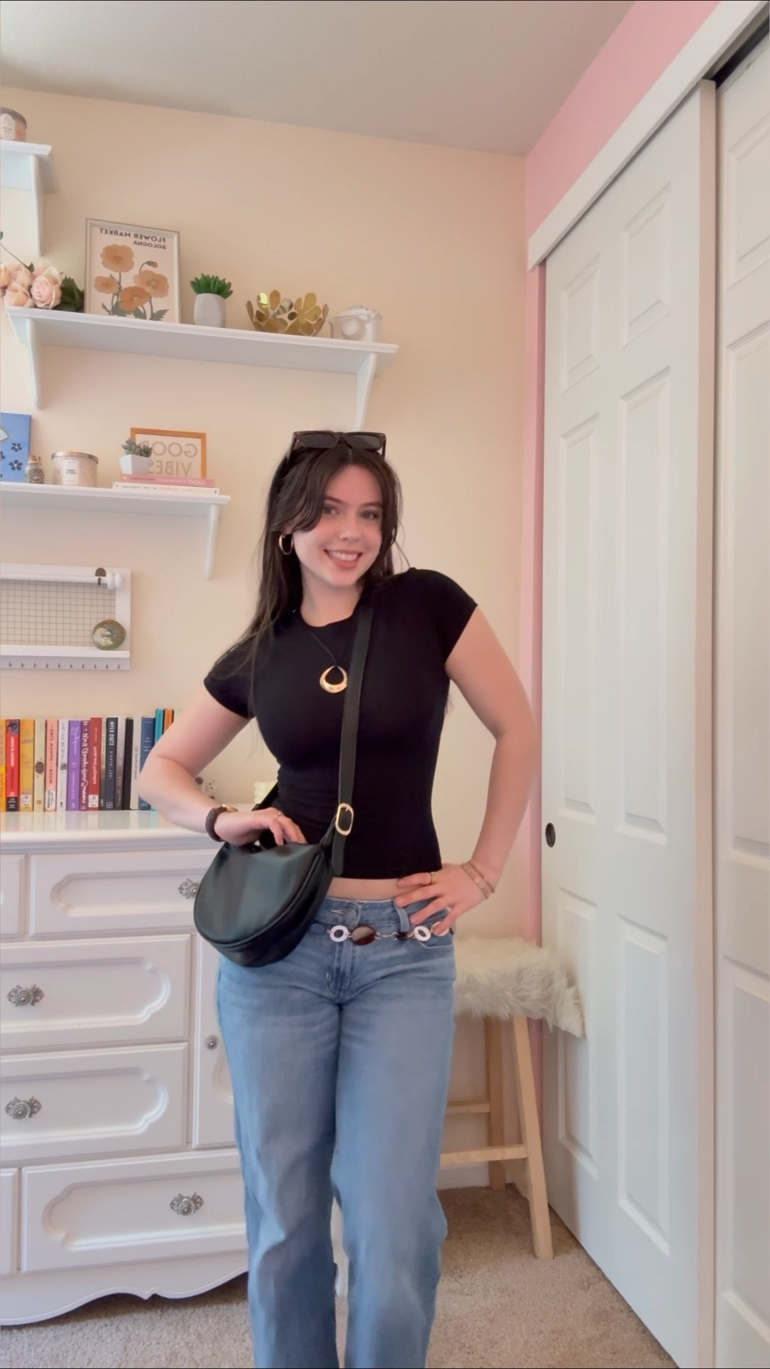 Simple outfit with lots of accessories!🖤✨

Top - size up if in between, slim fit
Jeans - true to size

Accessories, accessories are the outfit, chain belt outfits, black crossbody bag outfits, black combat boots outfits, skims t-shirt dupes, skims dupes amazon, skims shirt dupes amazon, Amazon skims dupes, sojos sunglasses, gold necklace, Hollister jeans, Hollister low rise baggy jeans outfits, low rise jeans outfits, black combat boots outfits


#LTKFindsUnder50 #LTKStyleTip #LTKFindsUnder100