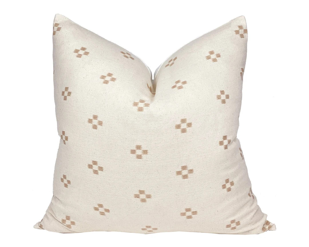 WILLOW | Cream and Tan Hmong Pillow Cover, Hmong Batik Pillow, Modern Farmhouse Pillow, Cream Pil... | Etsy (US)