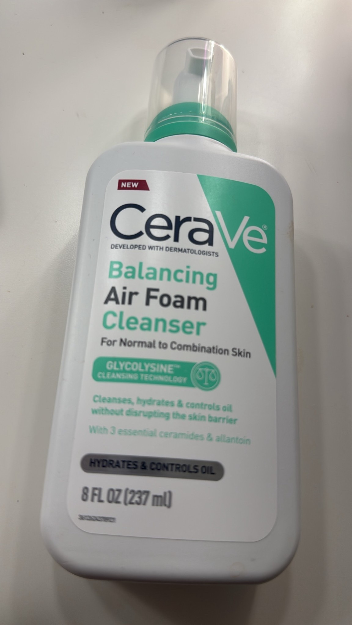 Trying a new cleanser and I’m actually happy with it! #cerave #ltkskin 