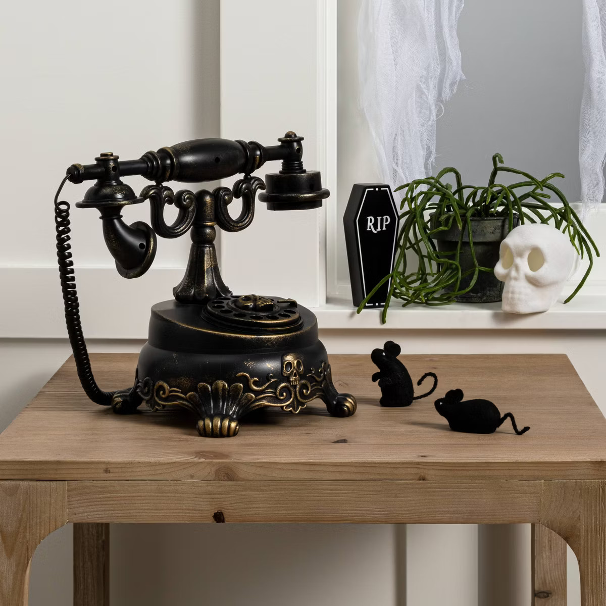 Animated Eerie Victorian Telephone Halloween Decorative Prop - Hyde & EEK! Boutique™: Indoor Sk... | Target