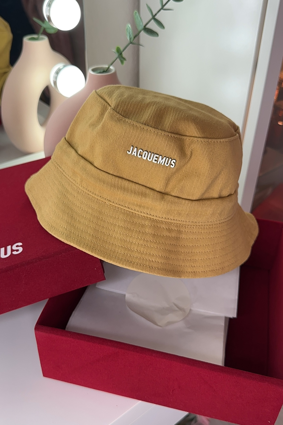 A jacquemus hat is a summer must have accessory 

#LTKstyletip