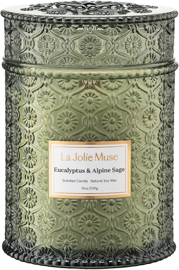 LA JOLIE MUSE Christmas Candle | Eucalyptus & Alpine Sage | Eucalyptus, Sage & Lavender | 19 oz W... | Amazon (US)
