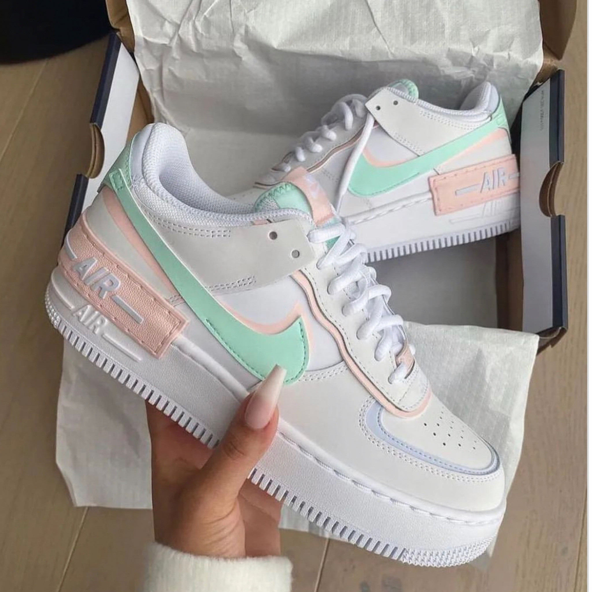 Air Force, women’s Air Force, women’s shoes, sneakers, girls shoes #LTKHoliday

#LTKstyletip #LTKshoecrush