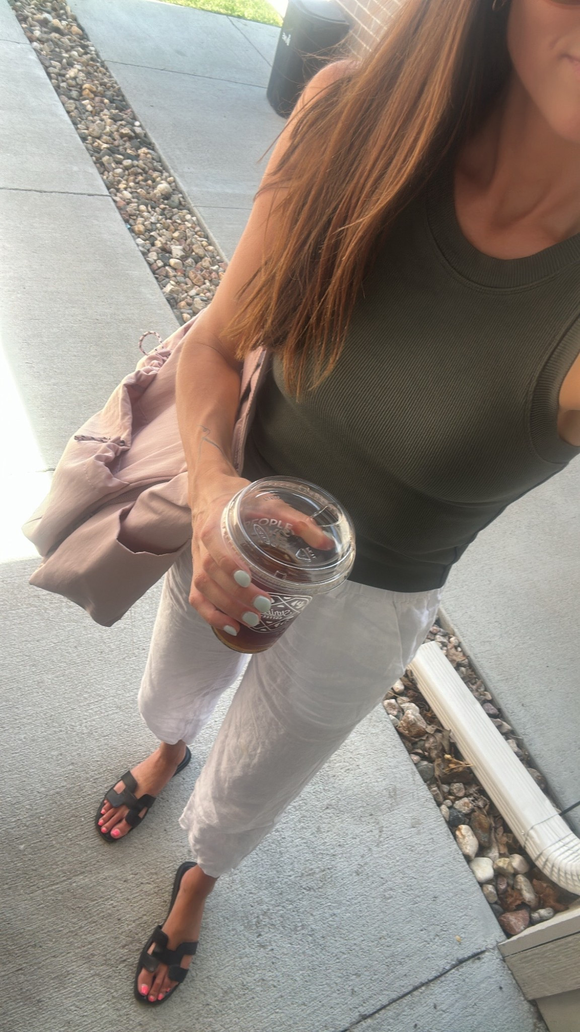 Linen pants for work outfit


#LTKStyleTip