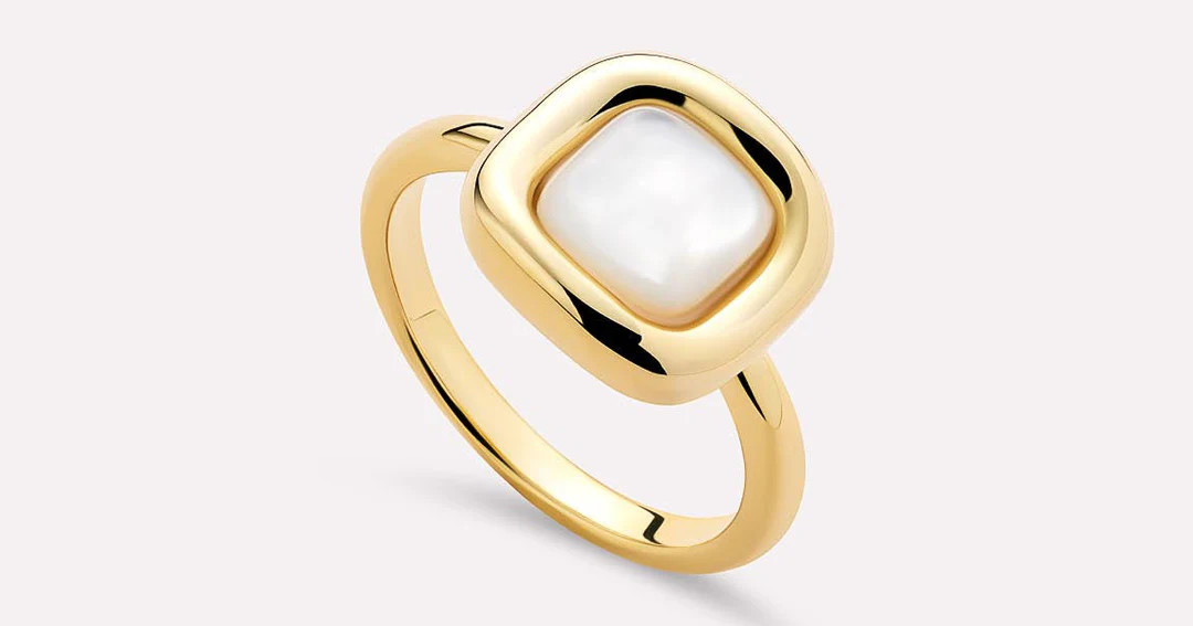 Clara Ring Mother of Pearl | Ana Luisa