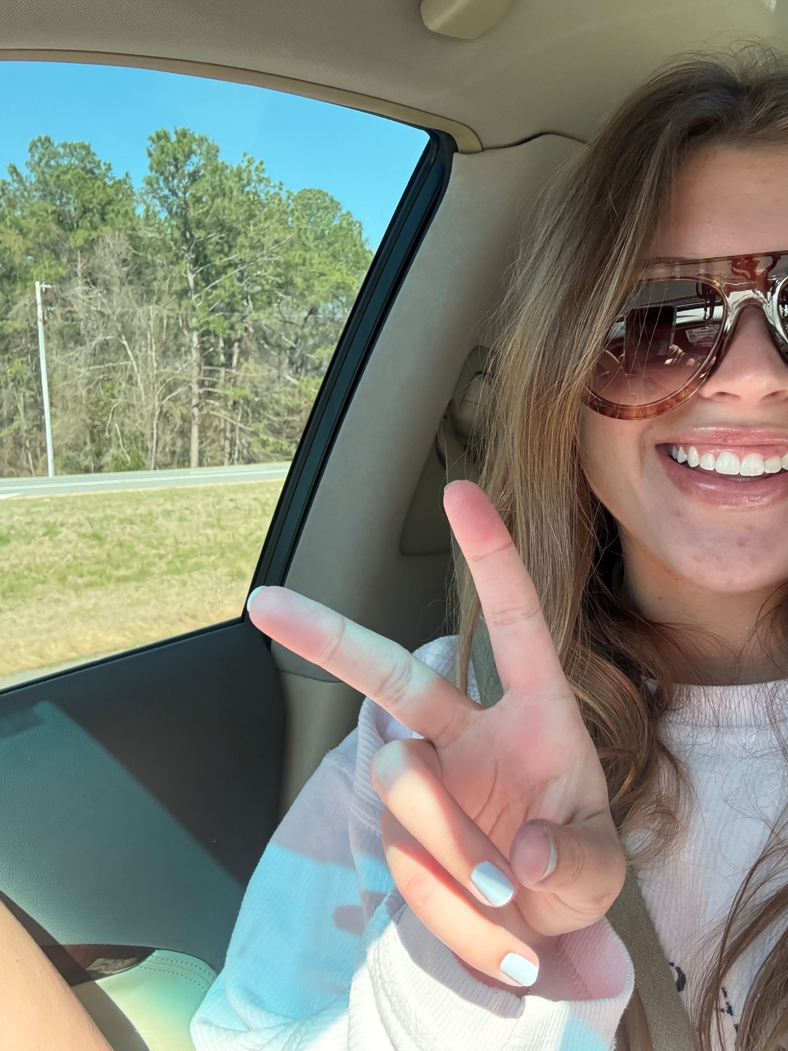 new sunnies!!!!!!!!!!

#LTKFindsUnder50 #LTKStyleTip