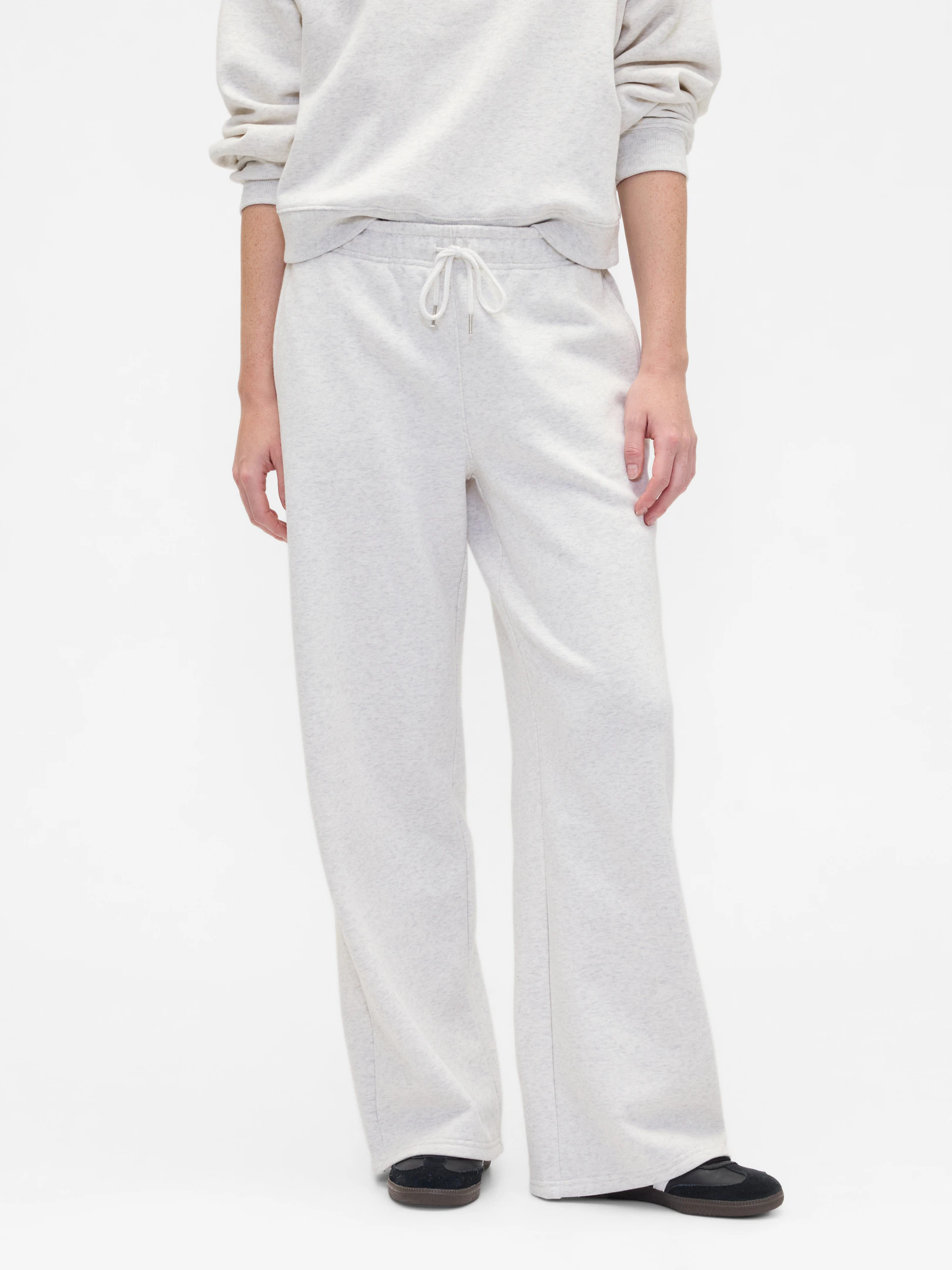 Relaxed Straight-Leg Sweatpants | Gap Factory