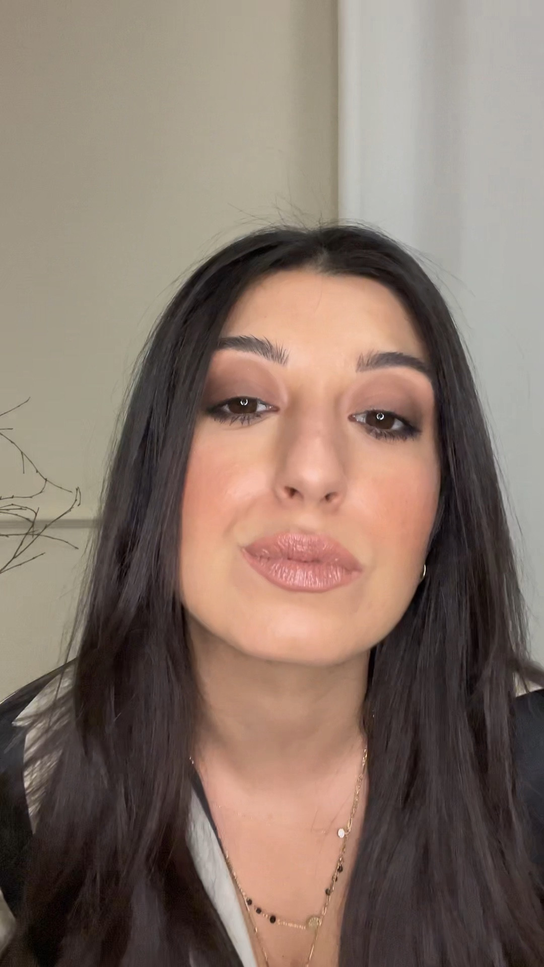 I heard concealer lips are back

#ltkxspacenk #lipcombo #lipcombotutorial #concealerlips #concealerlips2024 #concealerlipstick #concealertrend #makeuptrends2024
#2024makeup #rarebeauty #rarebeautylipliner #rarebeautylipstick #kiko3dhydralipgloss #kikomilanolipgloss

#LTKbeauty #LTKVideo #LTKeurope