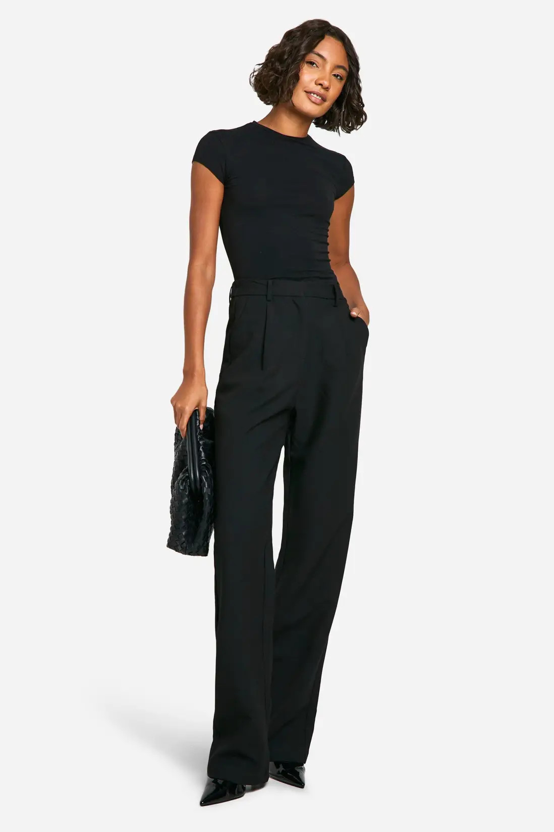 Black Tall Essential Straight Leg Tailored Trousers | Boohoo | Boohoo.com (UK & IE)
