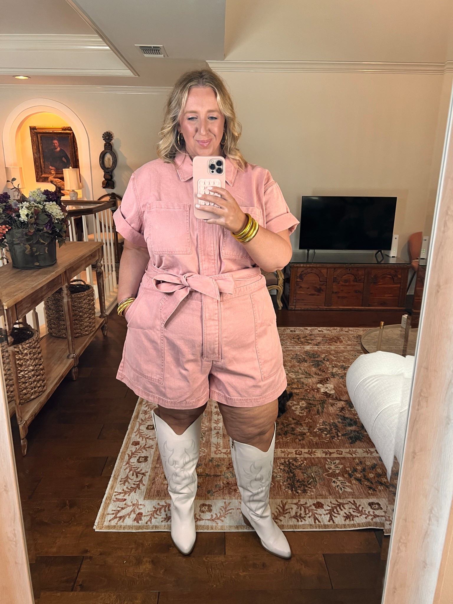 Wearing the 2X, comes XS-4X

#LTKSeasonal #LTKFindsUnder50 #LTKFestival