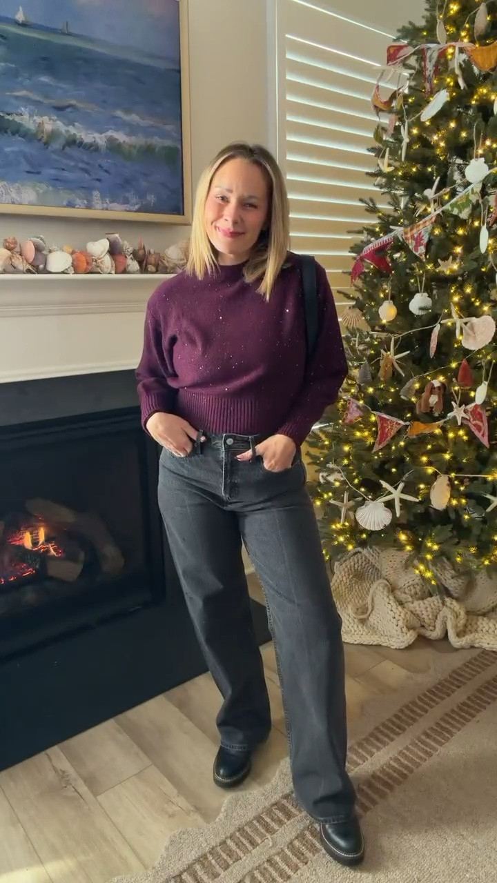 Not me finding my new favorite holiday outfit at Old Navy for less than $50 total 🤭✨
These wide leg jeans fit like a dream (wearing 4 regular) and the sparkly sweater (medium petite) is giving subtle festive glow.


#LTKGiftGuide #LTKgrwm #LTKHoliday