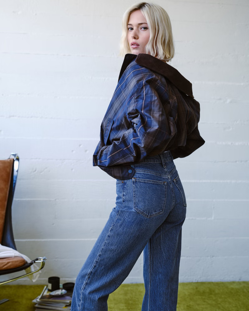 High Rise 90s Relaxed Jean | Abercrombie & Fitch (US)