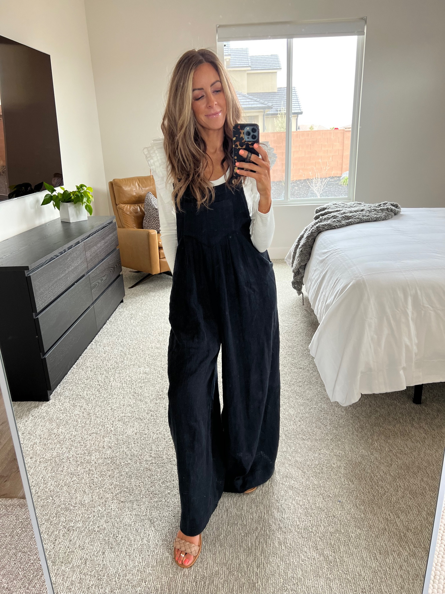 My favorite overalls are back in stock in a few colors! They are the perfect closet staple!

#LTKSeasonal