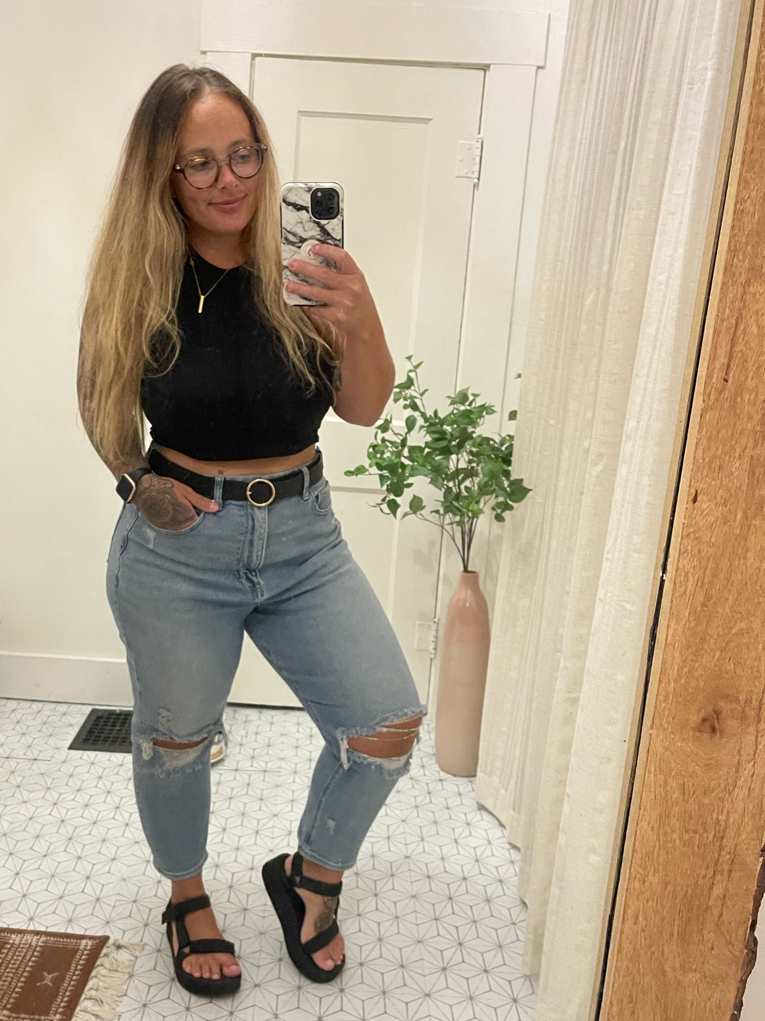 I’ll forever buy my jeans from American Eagle. Their curvy line fits like a glove and they have extra short length.

#LTKmidsize #LTKworkwear #LTKstyletip