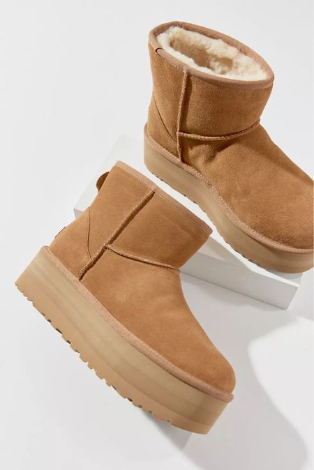 Before they sell out again… UGG

#LTKHoliday #LTKGiftGuide #LTKshoecrush