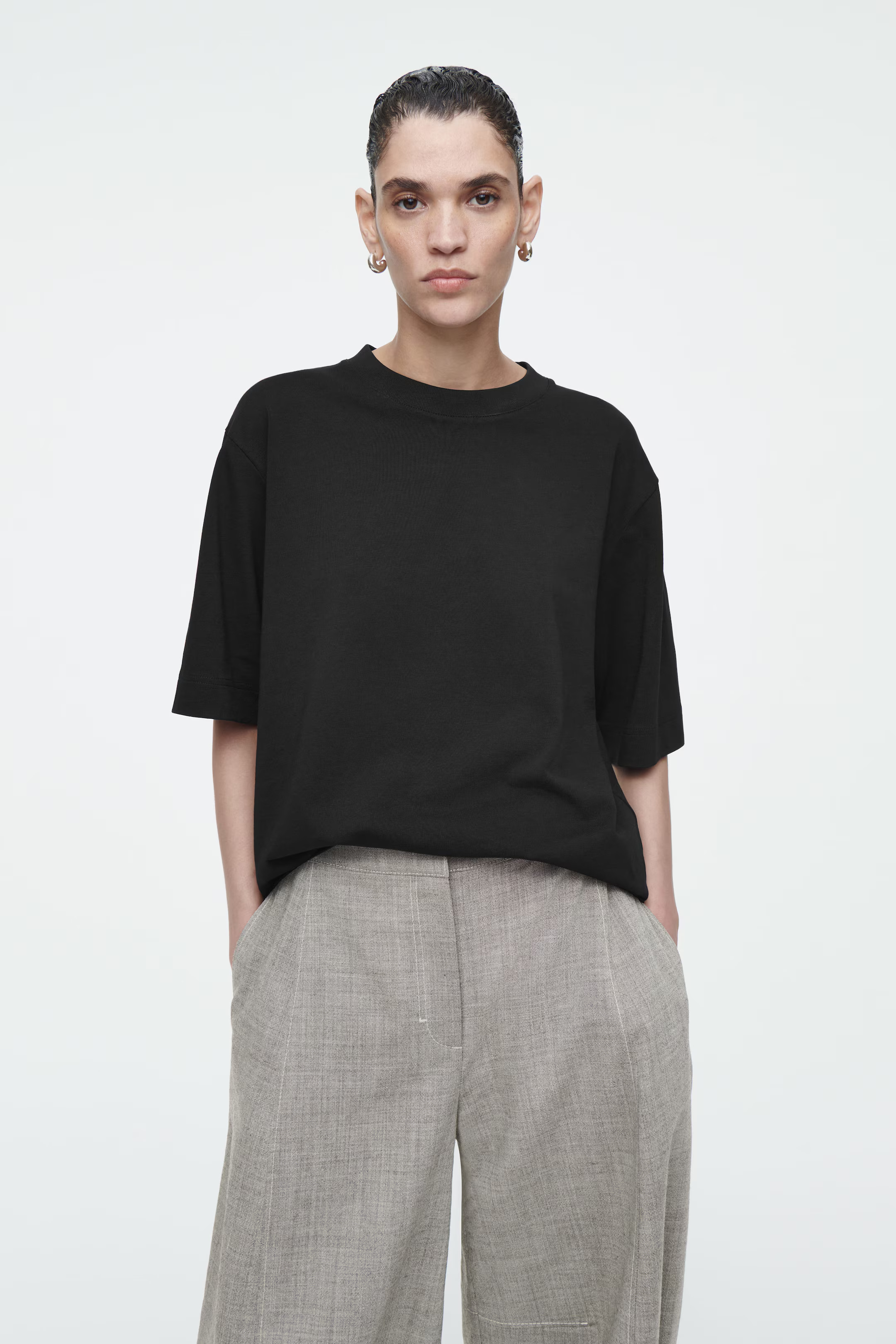 OVERSIZED T-SHIRT - BLACK | COS | COS UK