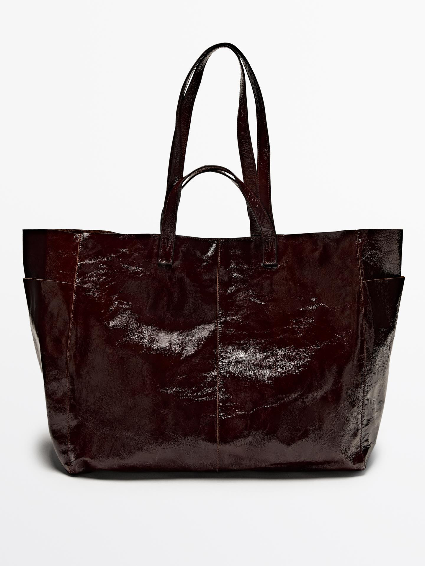 Nappa leather maxi shopper bag £199.00 Add to basket  BURGUNDY / O.S.F.A.undefined. Main compart... | Massimo Dutti UK