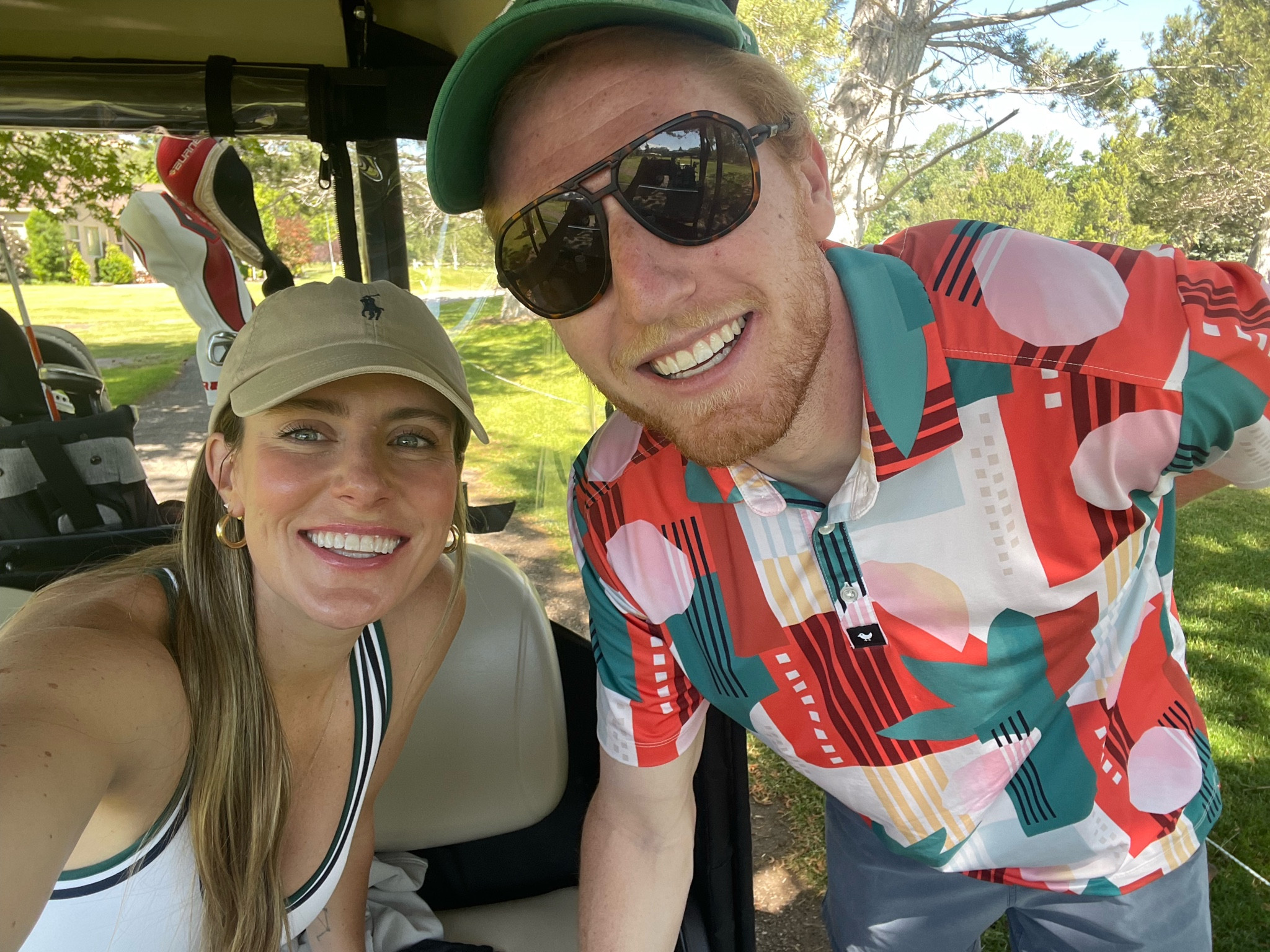 I golf better with a good outfit 