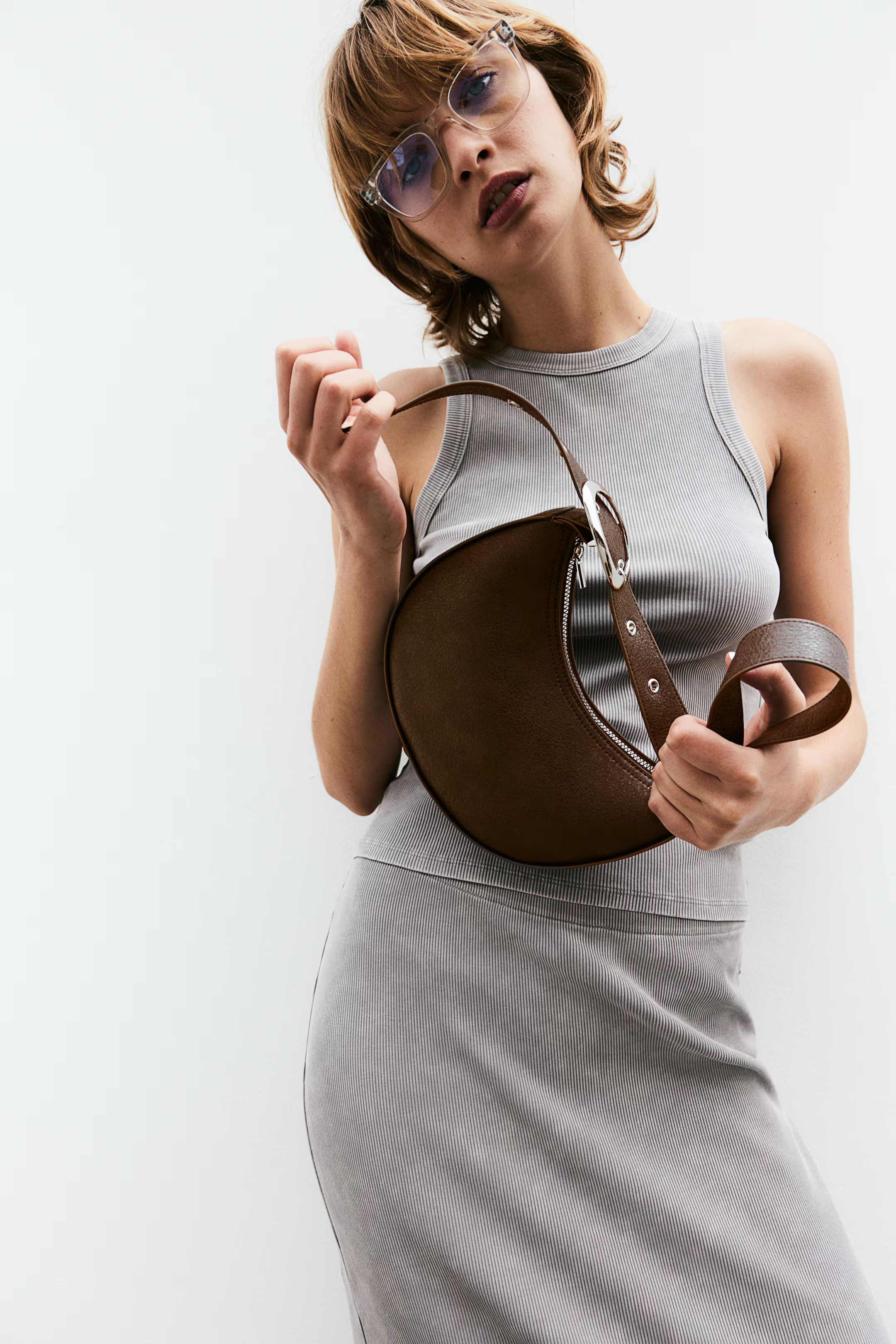 Coated shoulder bag | H&M (UK, MY, IN, SG, PH, TW, HK)