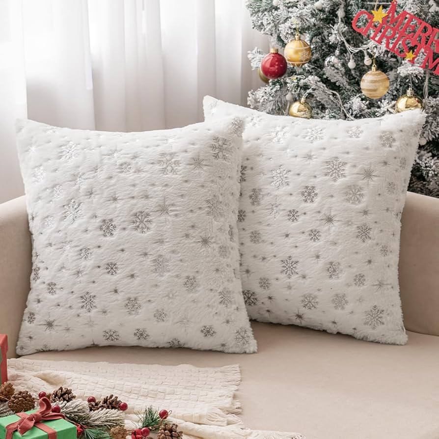 MIULEE Set of 2 Christmas Decorative Throw Pillow Covers, Soft Faux Fur Pillow Cases Covers with ... | Amazon (US)