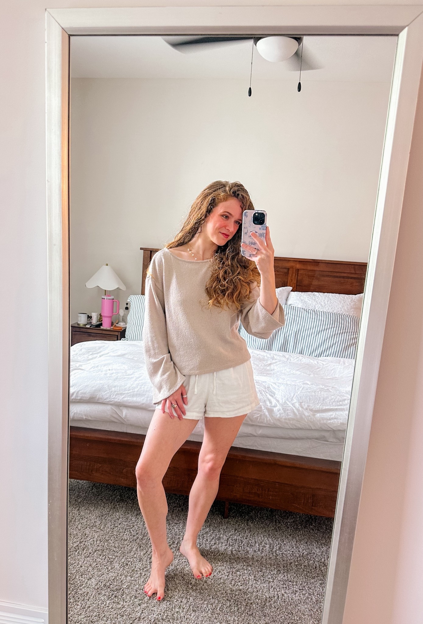 Cozy WFH OOTD 🤍