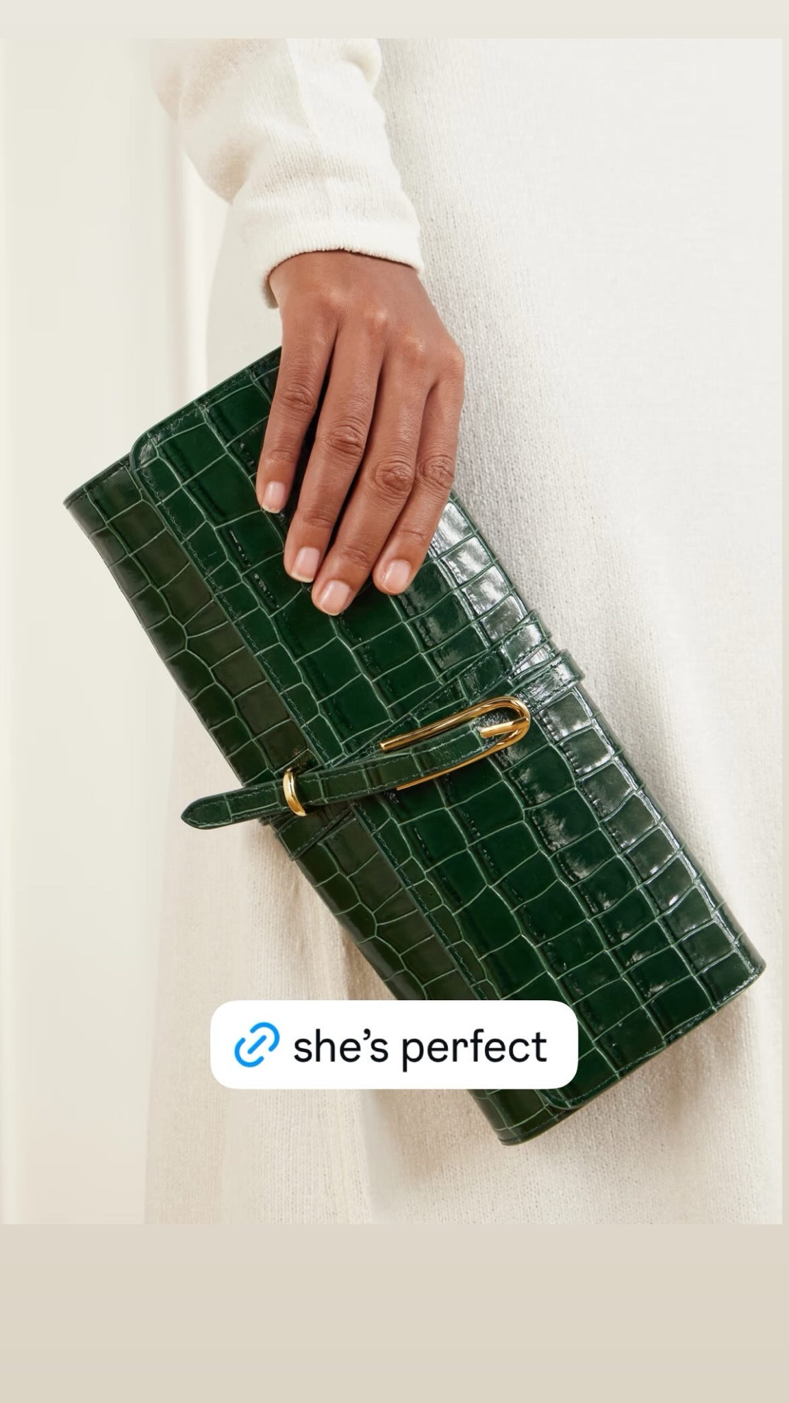 Cool girl style, fall wish list, green bag, event clutch, wedding guest

#LTKTravel #LTKSaleAlert #LTKootd