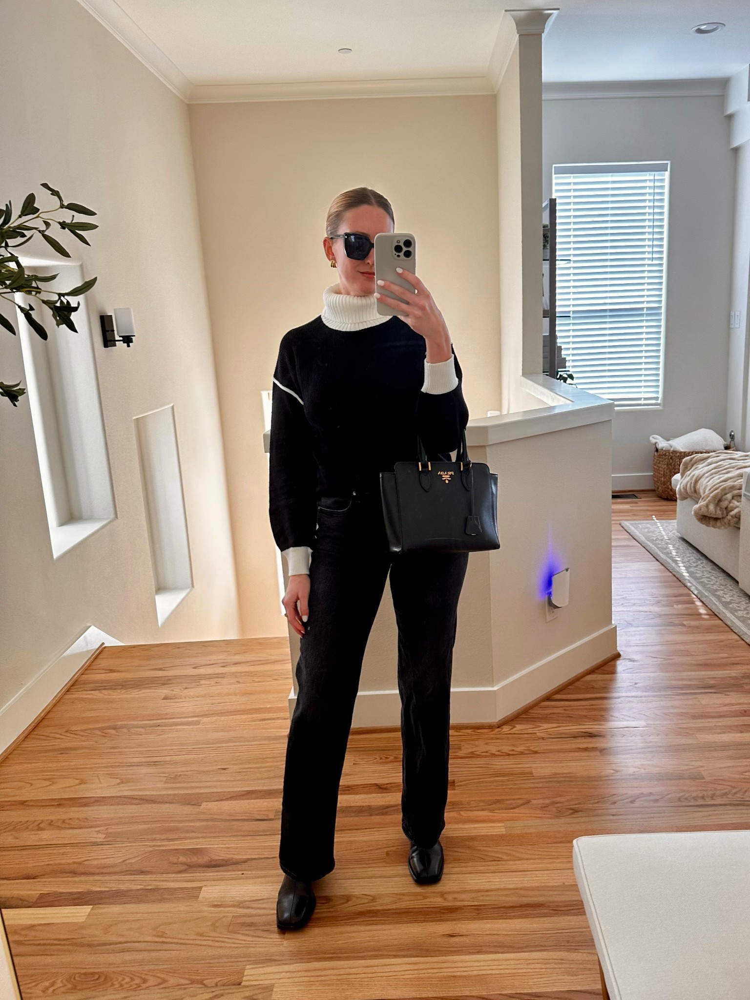 Minimal effort, maximum chic. #OOTD #StyleTok

#LTKStyleTip #LTKFindsUnder100 #LTKFindsUnder50