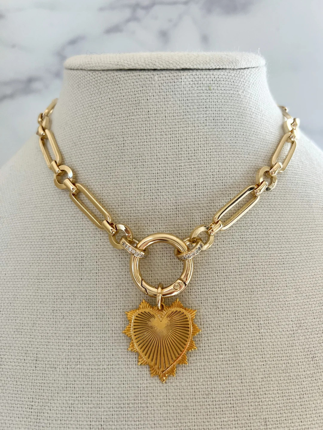 Heart Pendant Necklace Radial Heart Necklace Gold Chunky Link - Etsy | Etsy (US)