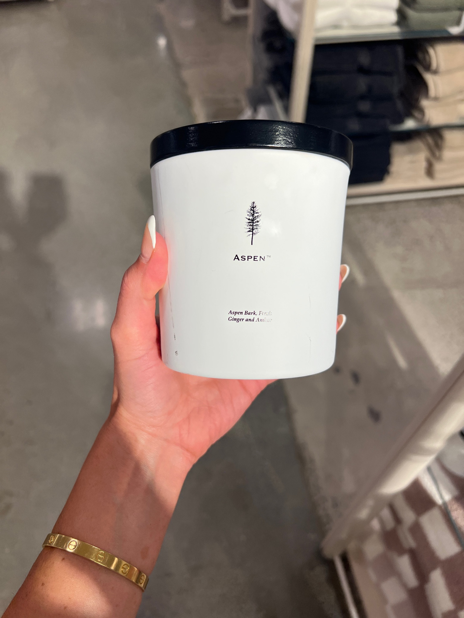 I love a good candle! This scent is so perfect for the fall and winter. I would go ahead and stock up on these as gift ideas for the holidays! The price is too good!! 

#LTKFindsUnder50 #LTKSeasonal #LTKxNSale