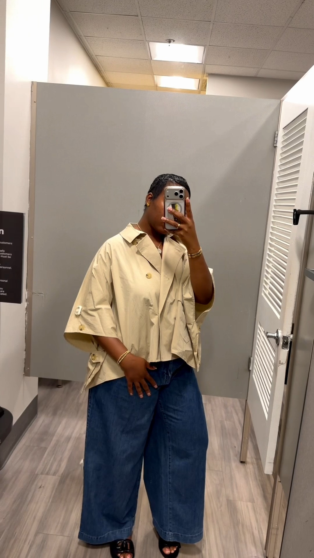 New in for fall 🍂🍁🍂

5ft 6” 200lbs 

Denim top medium 
Pants 12 
Brown jacket large 
Off white denim mix top small 
Khaki poncho medium

#LTKgrwm #LTKootd #LTKU