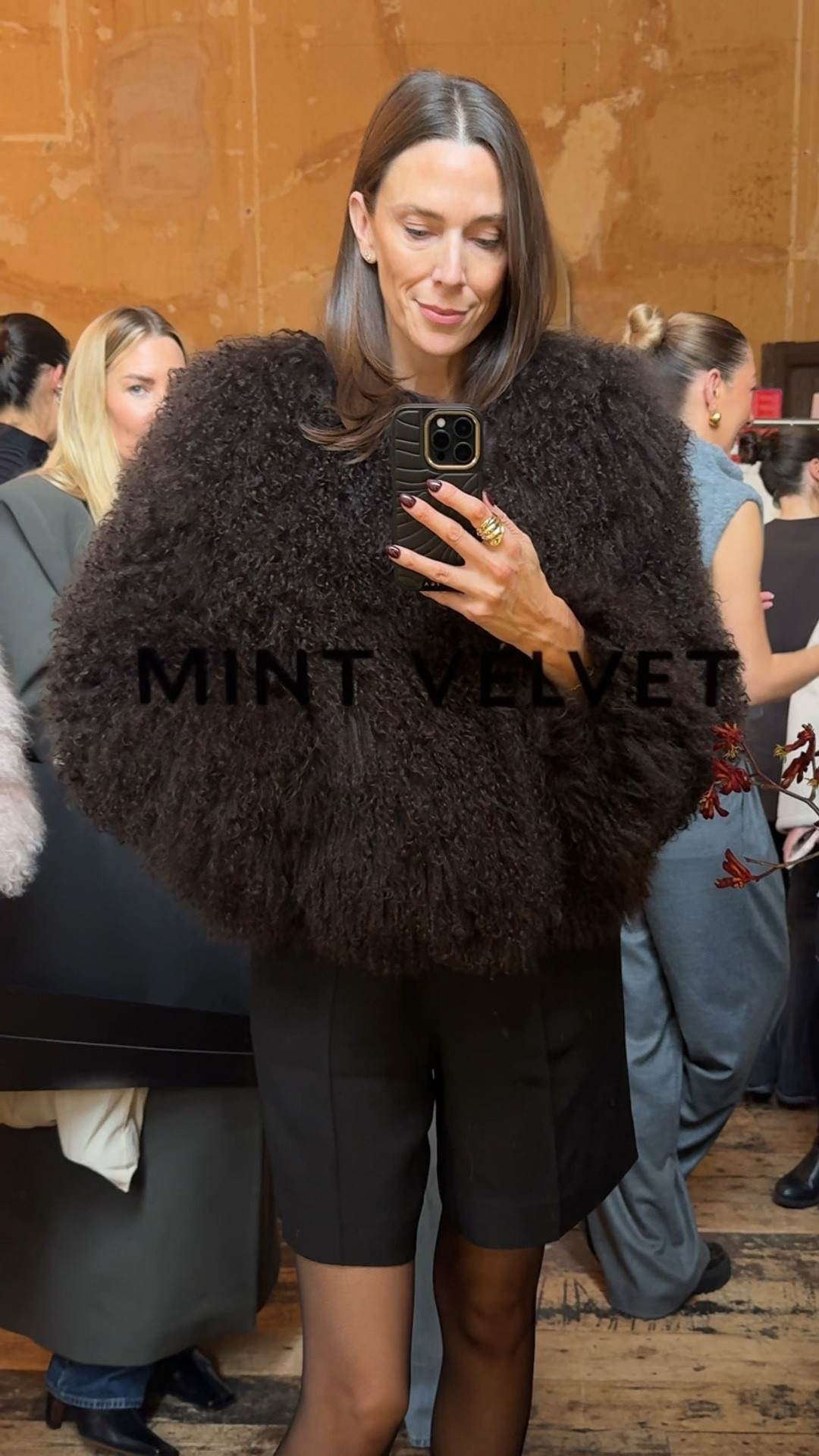 Saw it. Fell in love with it 🤎🫶🏻 What do we think? I have a code MVLTKSTUDIO for 15% off until 14th November. 

Brown fur coat, Mongolian fur coat, cropped brown coat 

#LTKStyleTip #LTKSeasonal