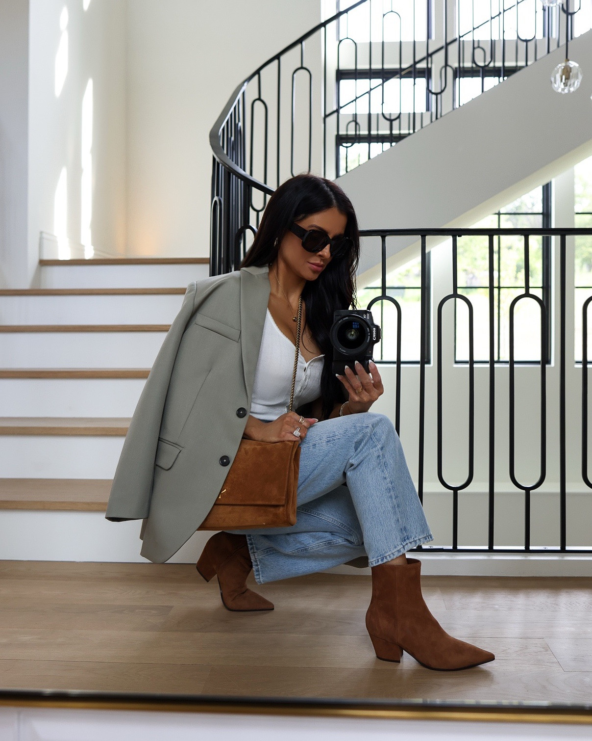 Nordstrom anniversary sale footwear picks that are still in stock!
Marc Fisher suede booties run TTS
Free People tank wearing an XS
Agolde denim wearing a 24


#LTKFindsUnder100 #LTKShoeCrush #LTKSaleAlert