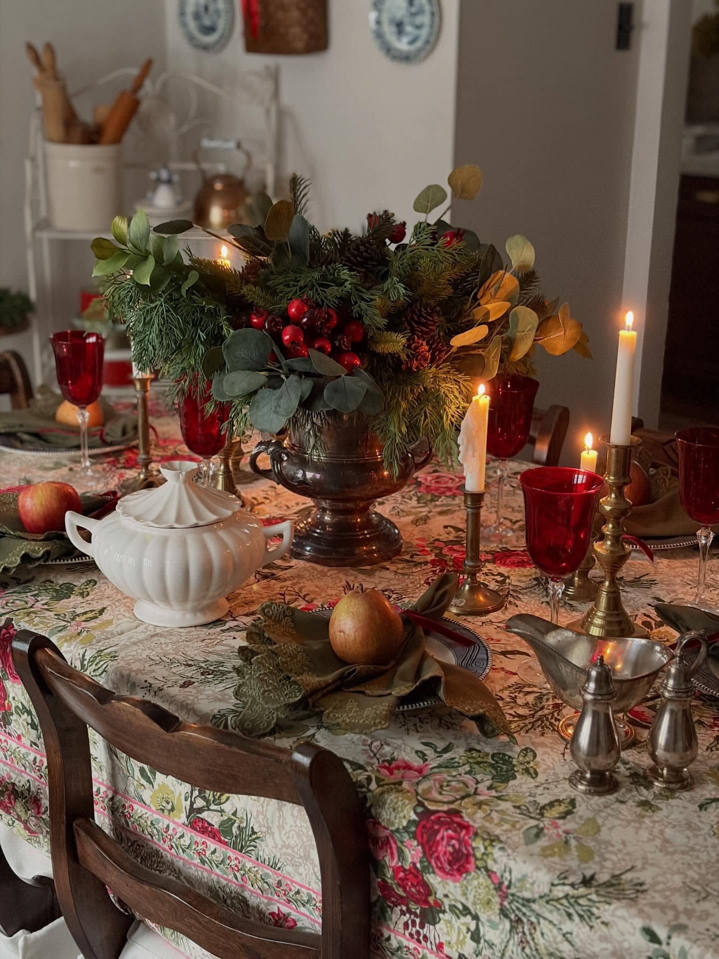 I don’t think I’ve ever had more fun designing a tablescape. The centerpiece is a whole moment on her own. It’s crazy to think that 95% of what I used this year I already had packed away. I can’t wait to share this quaint, but beautiful table with family and friends. 

#englishcottage #cottagechristmas #christmastablesetting #christmastable #christmastabledecor #christmastablescape #christmadecor #cottage #cottagecoreaesthetic #cottagecorestyle #cottagecoredecor #frenchcountrystyle #frenchcountry #frenchcountrydecor #ａｅｓｔｈｅｔｉｃ #traditionalhome #traditionalhomedecor