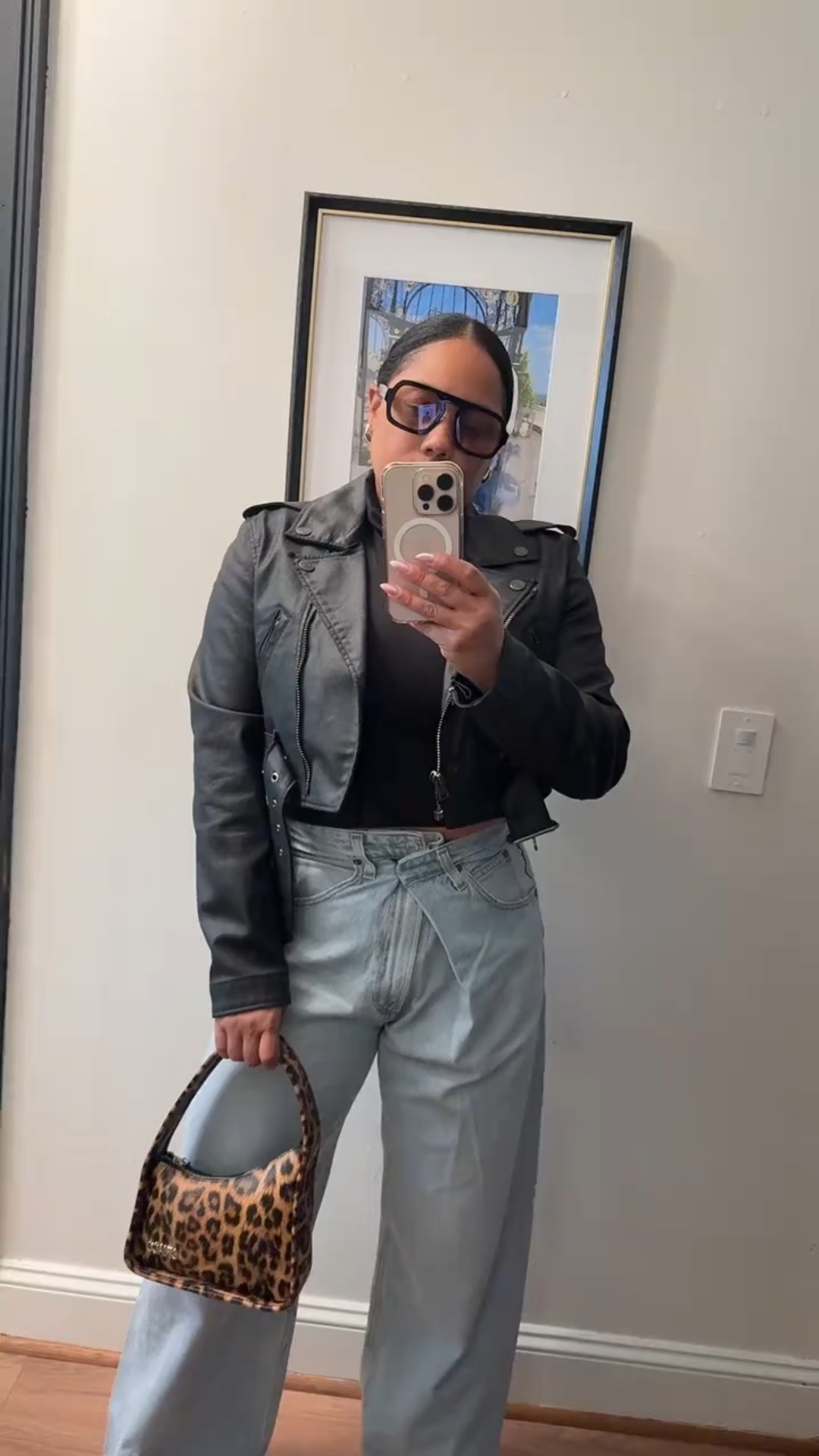 Love a pair a jeans with a twist. Agolde Vana Jeans Sale $166

Wearing size 27 

#LTKSaleAlert #LTKootd #LTKU