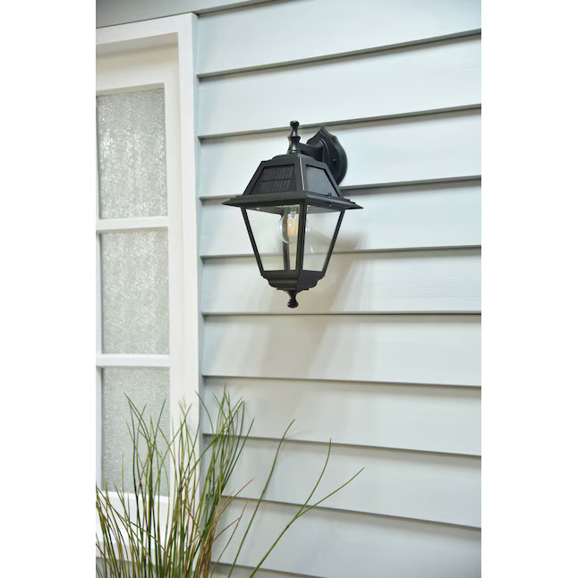 Harbor Breeze Solar Wall Lantern 1-Light 14.37-in Black Solar Outdoor Wall Light | Lowe's