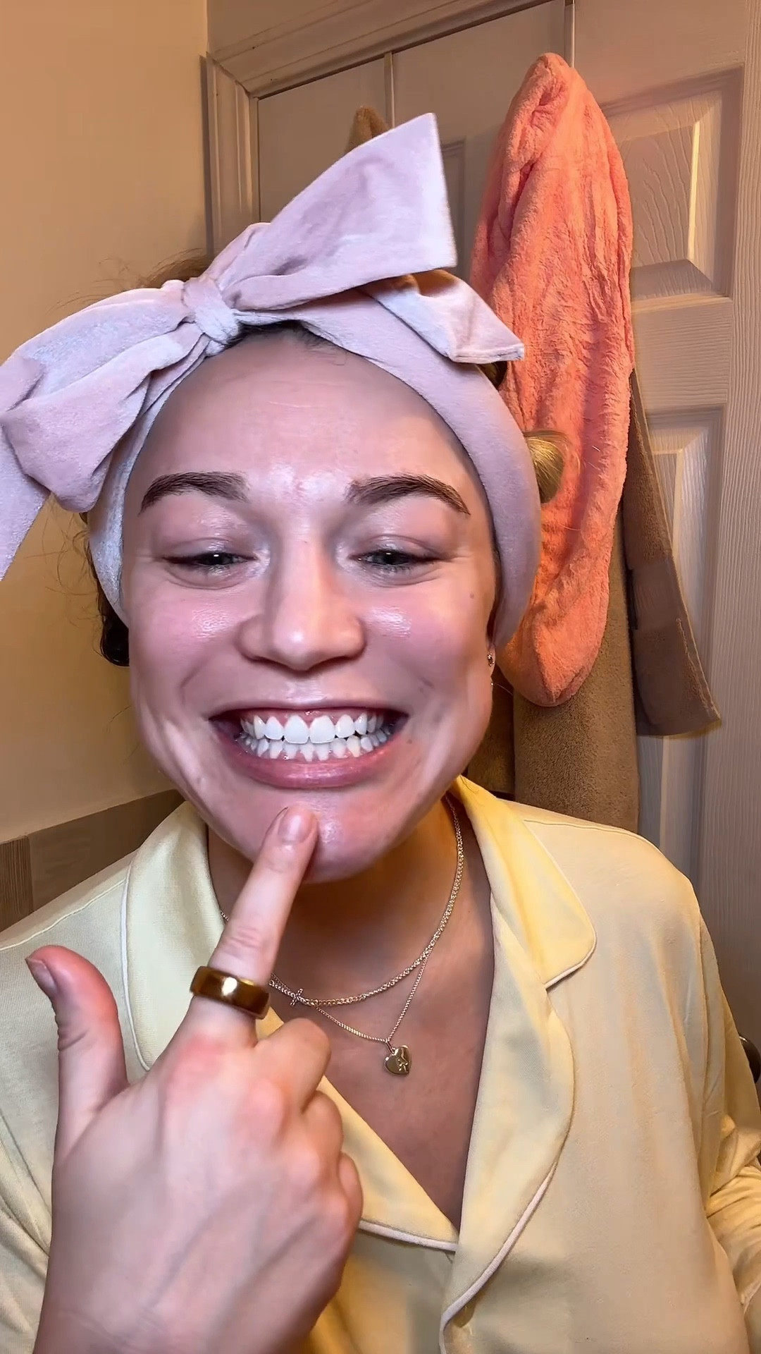 Teeth whitening hack

#LTKFindsUnder100 #LTKFindsUnder50 #LTKStyleTip
