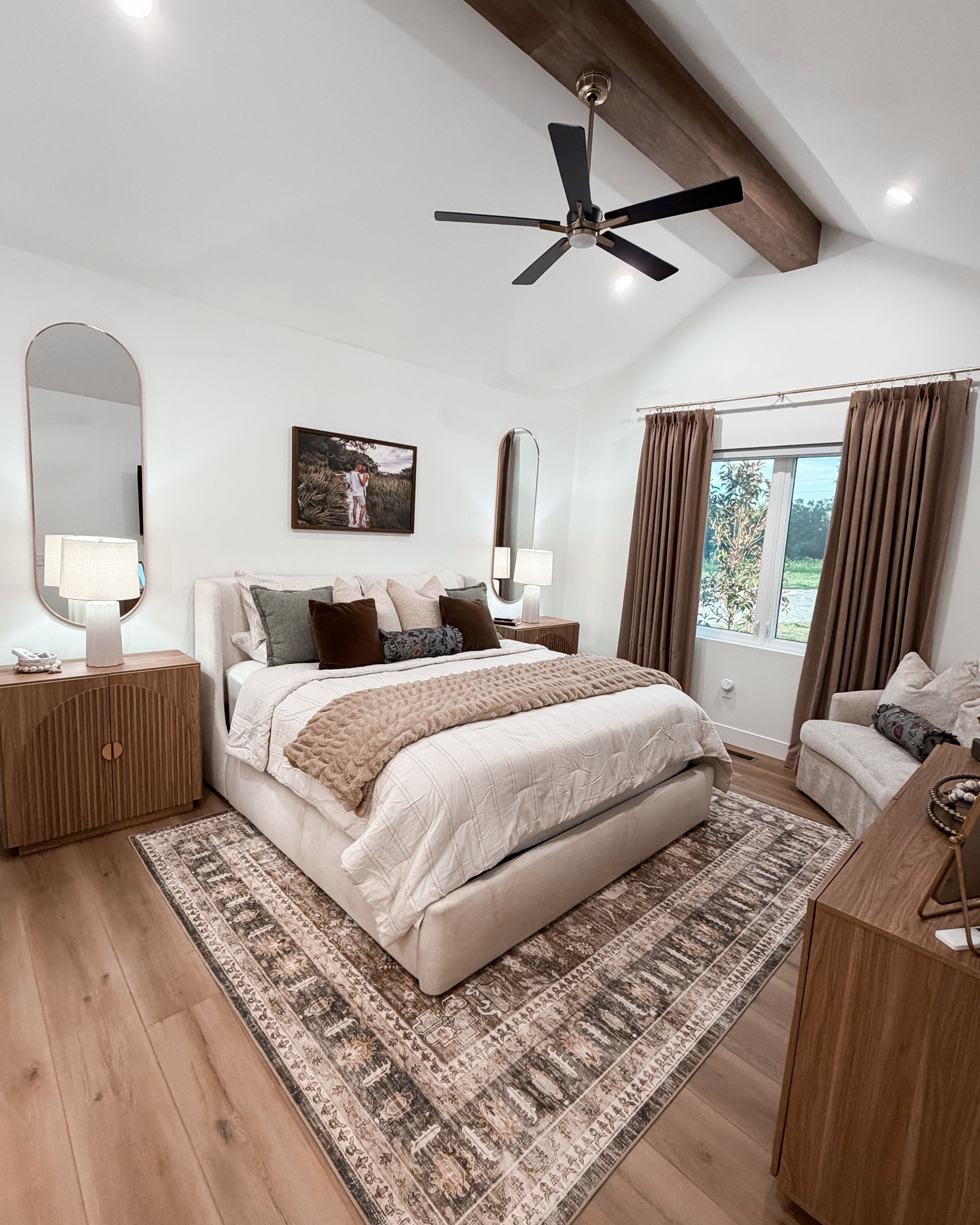 Master bedroom refresh!!

#LTKHome #LTKSaleAlert