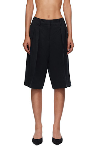 Black Bilbao Pleated Linen Bermuda Shorts | SSENSE