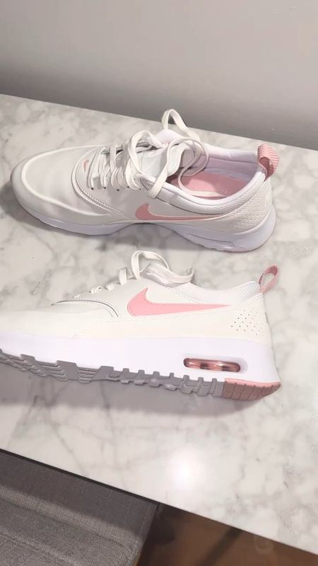 New off white pink Nike sneakers 


#LTKshoecrush #LTKtravel #LTKSeasonal