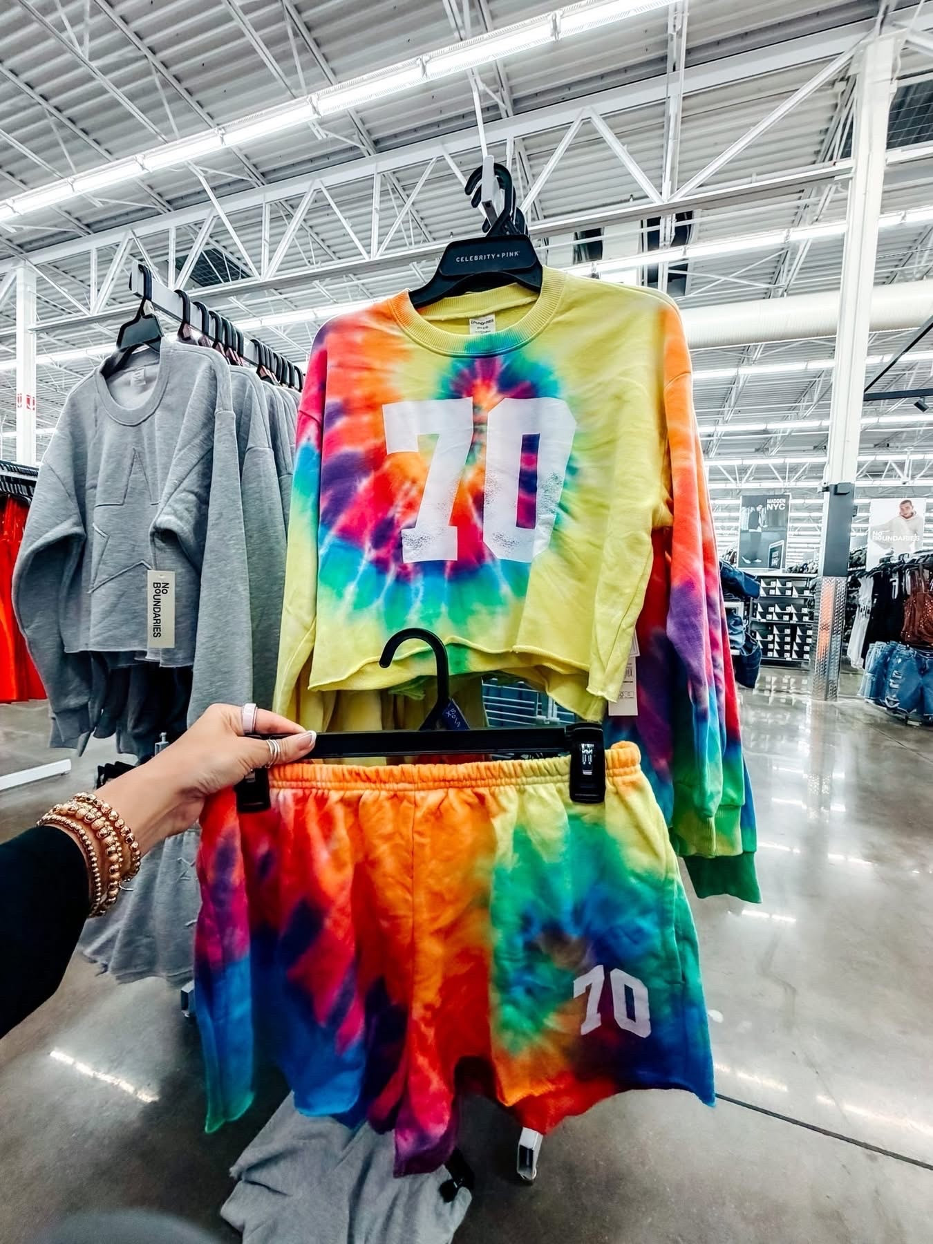 I am OBSESSED with these women’s PRIDE matching sets from Walmart 😍✨


#WalmartFinds #MatchingSet #SummerStyle #OOTD #WalmartFashion #CuteFinds #ComfyCute #SummerOutfits #Obsessed #EasyStyle #PRIDE

#LTKootd #LTKSeasonal