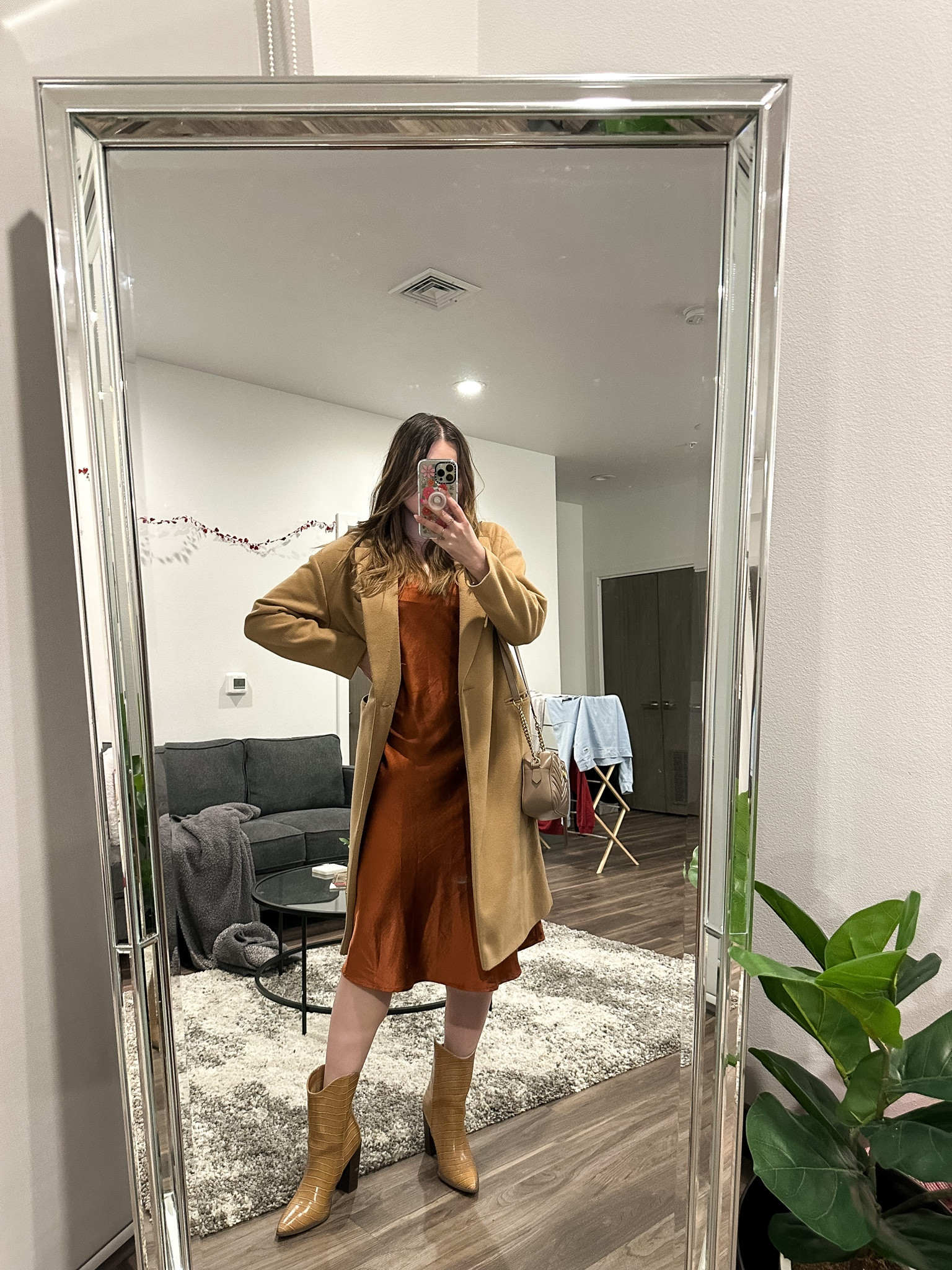 Boujee date night outfit idea

I’m wearing a size 8 coat and size 9 boots

#LTKstyletip #LTKSeasonal #LTKshoecrush