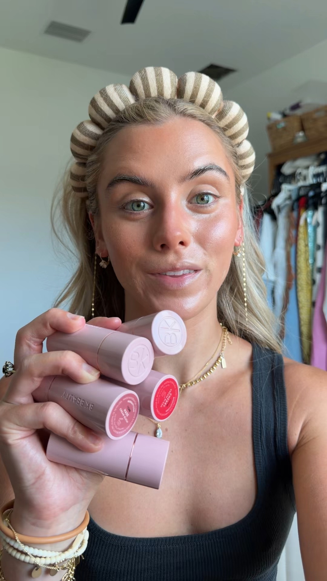 Soft-focus color. Skin-loving ingredients.
Skin Perfecting Cream Blush is a creamy, buildable blush stick that melts into skin for natural-looking color and a smooth, soft-focus finish. Blend it out for a sheer wash or layer it for more impact.
The skin-loving formula features a six-form hyaluronic acid complex to help support surface hydration and a supple feel, jojoba oil and conditioning emollients to help skin feel soft, and a skin-conditioning peptide that supports a comfortable feel. @bkbeauty